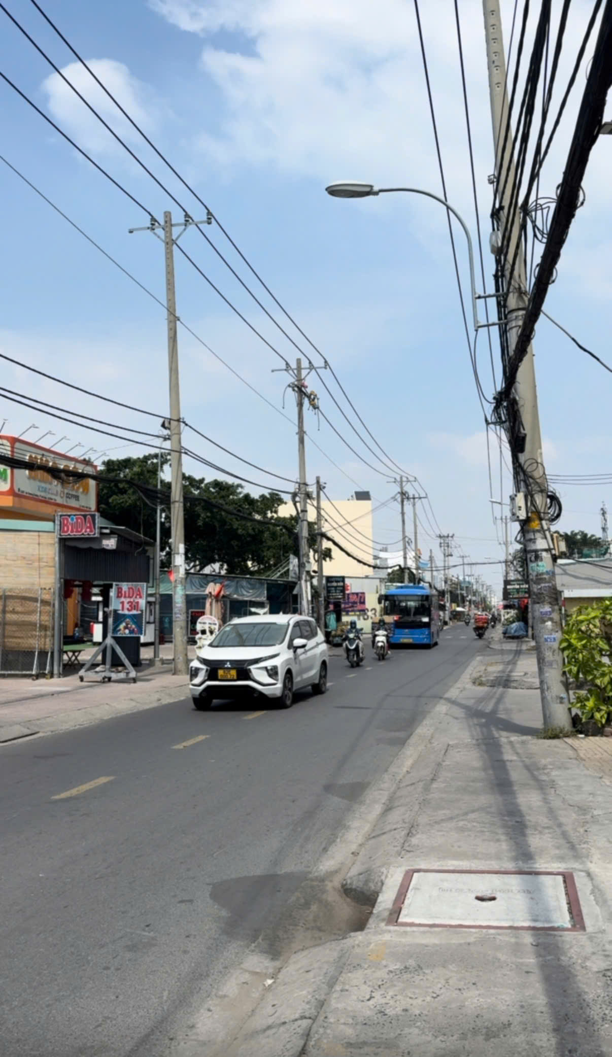 NHÀ 4 TẦNG MỚI XÂY, mặt tiền thục, GẦN VÕ VĂN KIỆT, DTsd 160m2, NHỈNH 6ty
