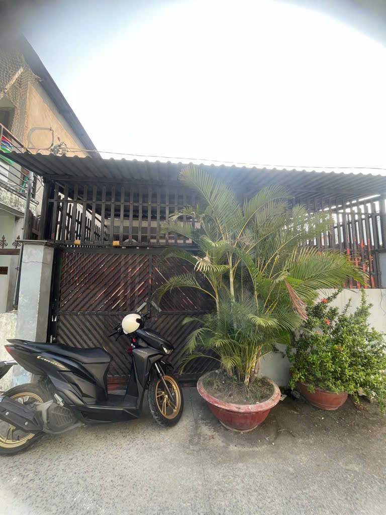 Nhà ngõ