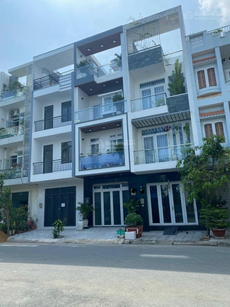 Nhà phố