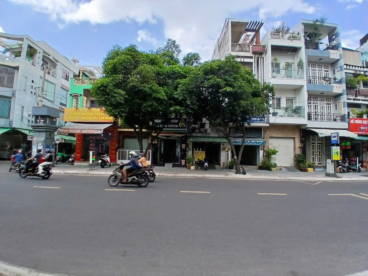 Mặt tiền kinh doanh Hàn Hải Nguyên Quận 11 giá tốt – 40.9m², 2 tầng – khu sầm uất – chính chủ cần bán gấp GIÁ CHỈ 11.8 TỶ TL