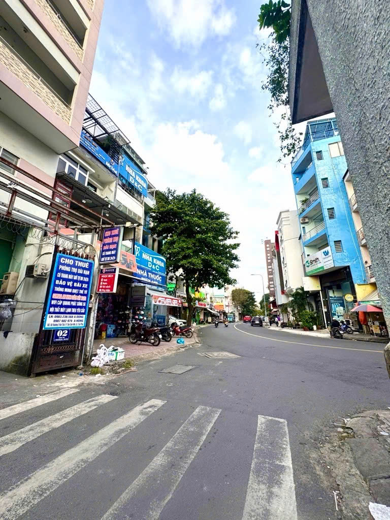 MẶT TIỀN KINH DOANH - CÓ VỈA HÈ - NGAY TRẦN TẤN - NGUYỄN THÁI HỌC - NHÀ 4 TẦNG MỚI - KINH DOANH ĐỈNH