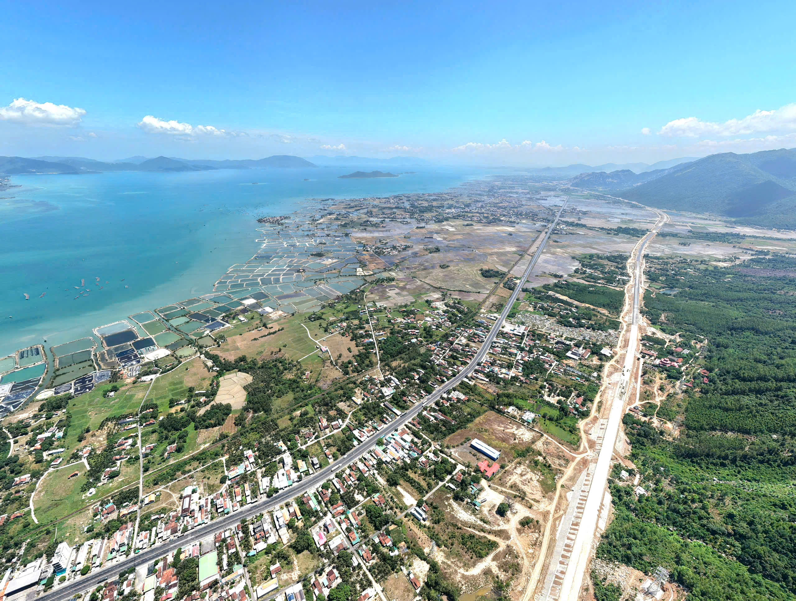 🔥 BÁN ĐẤT HƯỚNG BIỂN, VỊ TRÍ ĐẸP TẠI KKT VÂN PHONG