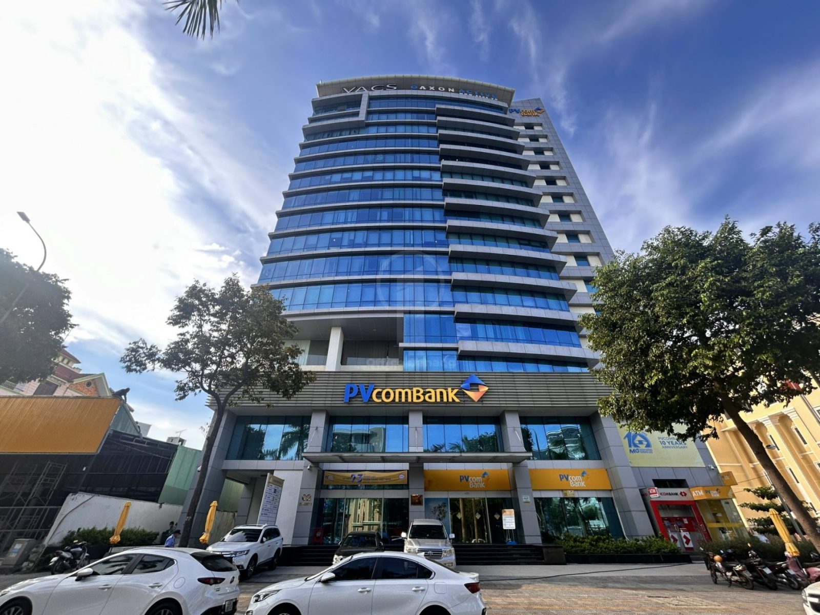 Cho thuê văn phòng trống 600m2 cực đẹp ở tòa nhà DẦU KHÍ PVFC, Hải Châu